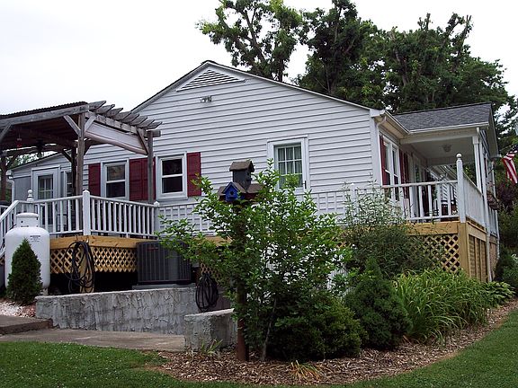 Wrap around deck