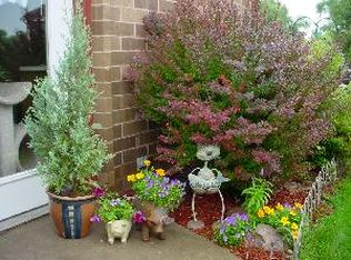 Sussex 6710-6717 Champeny Court, Sussex, WI 53089