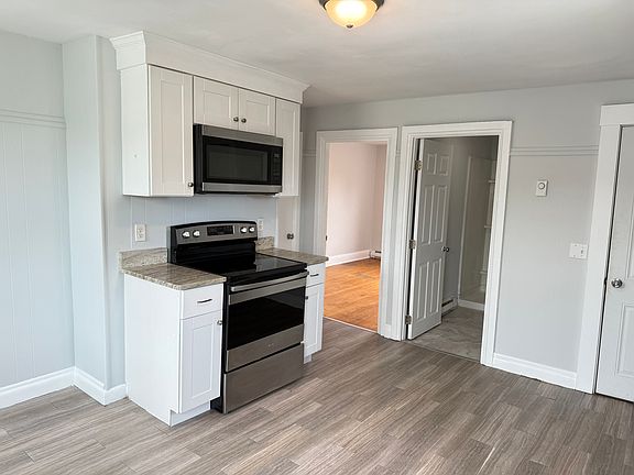 4th image of 55 Fort St Floor 2