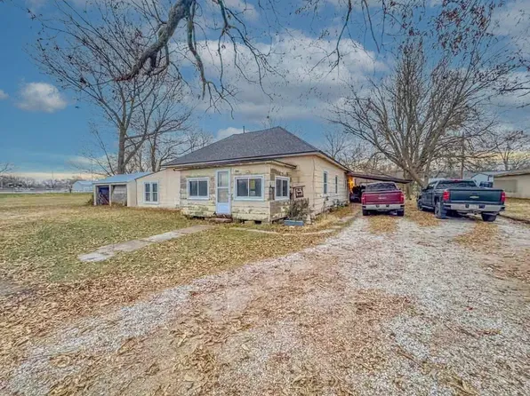 208 N Mulberry St, Dexter, KS 67038