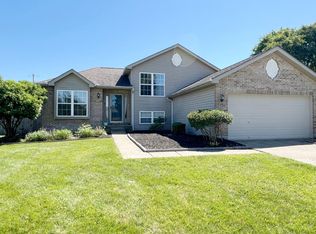 1449 Breckenridge Dr, Amelia, OH 45102