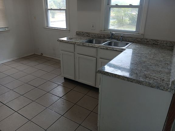 2nd image of 19746 Eureka St