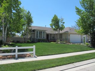 2561 W Bridle Oak Dr, South Jordan, UT 84095