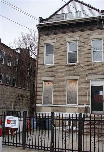 1st image of 8674 107th St