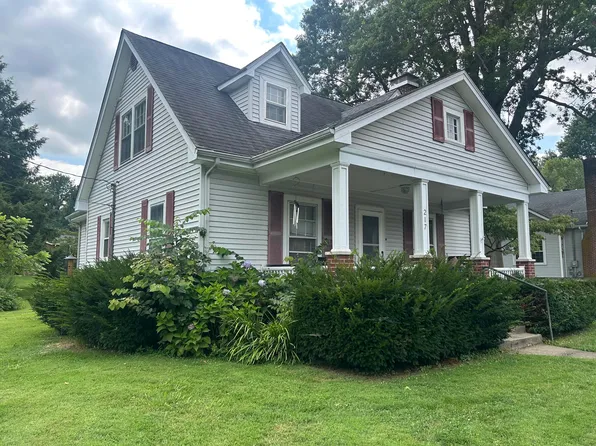 217 W Stephens St, Midway, KY 40347