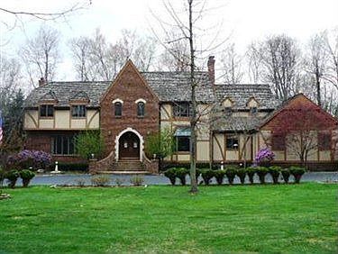 5th image of 5556 Bay Hill Dr