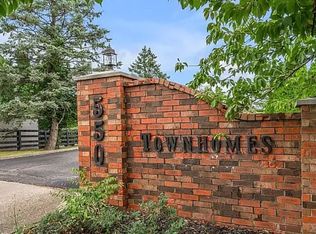 550 Darby Creek Rd, Lexington, KY