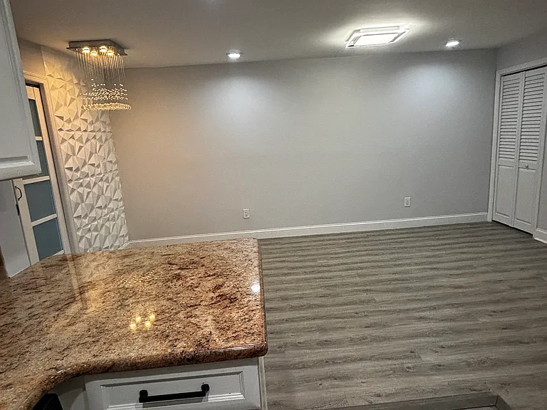 6409 Liberty Ave #I3 — Photo 18