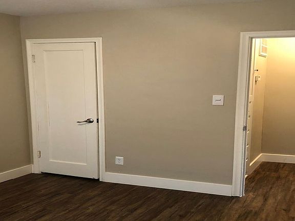 4th image of 757 E Simpson Ave Unit 2