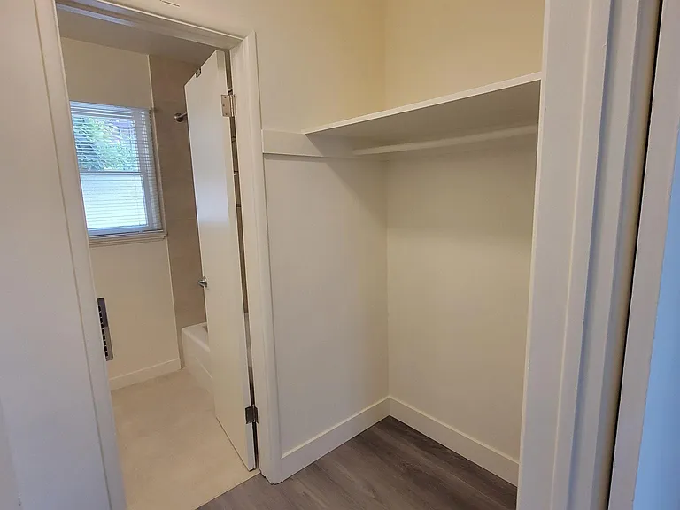 2287 E Washington Blvd #D — Photo 14