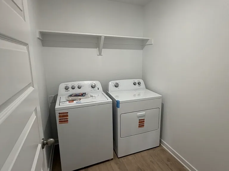 Washer Dryer Area