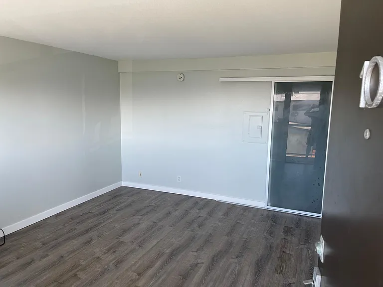 3151 Alki Ave SW #10 — Photo 10