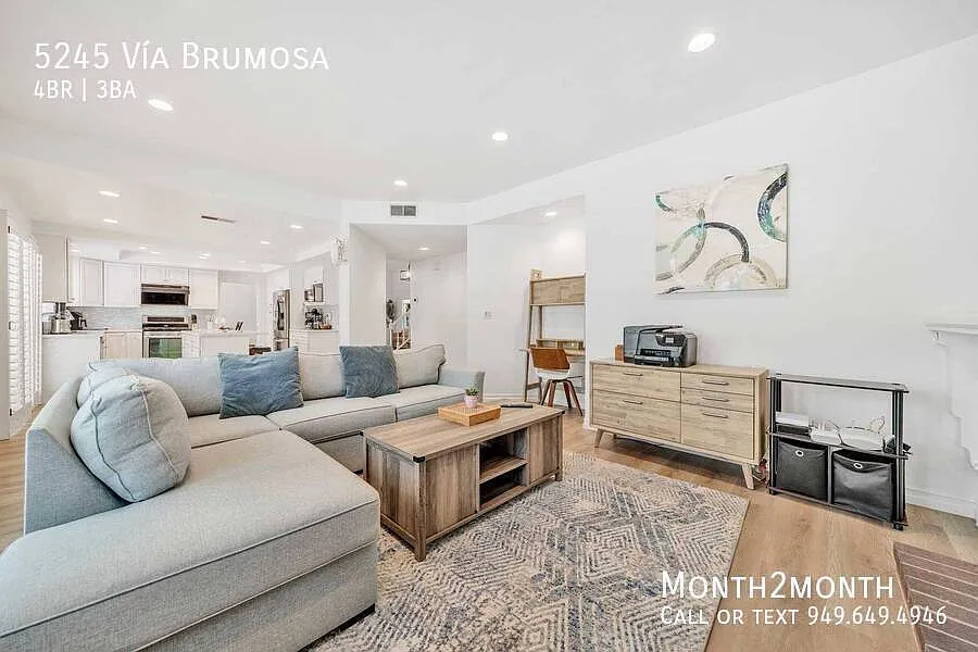 5245 Via Brumosa