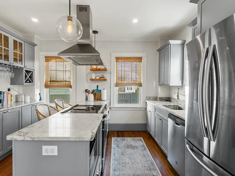 35 Hall Ave — Photo 18