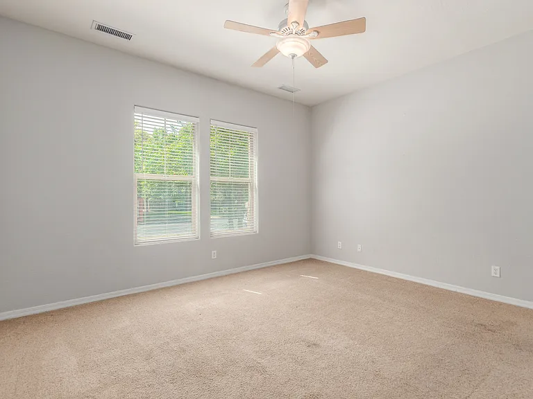 2789 N Heritage St — Photo 16