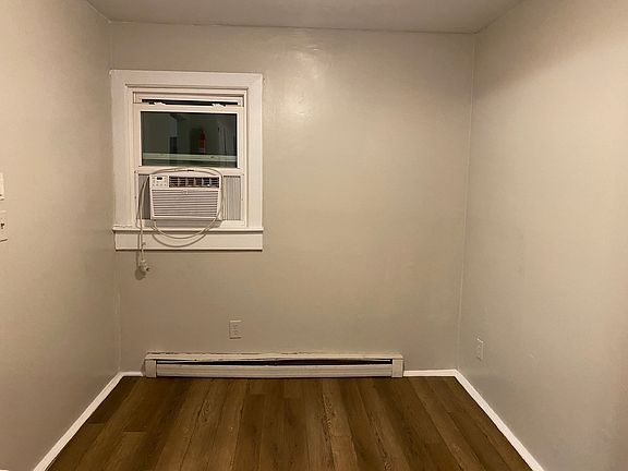 Dining Area_01082022