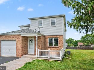 261 Florence Dr, Harleysville, PA 19438
