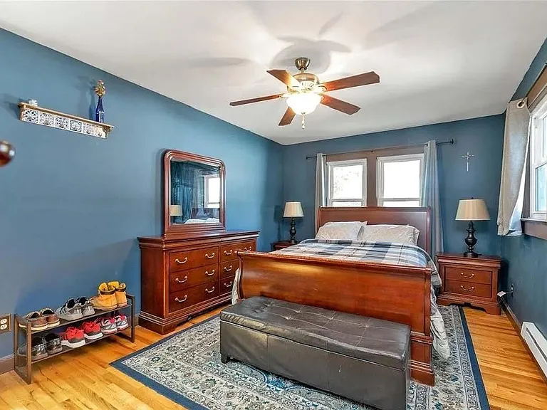 2900 Chester St #1 — Photo 10