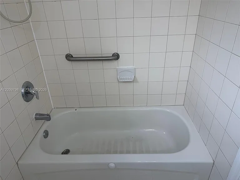 17740 SW 103rd Ave — Photo 35