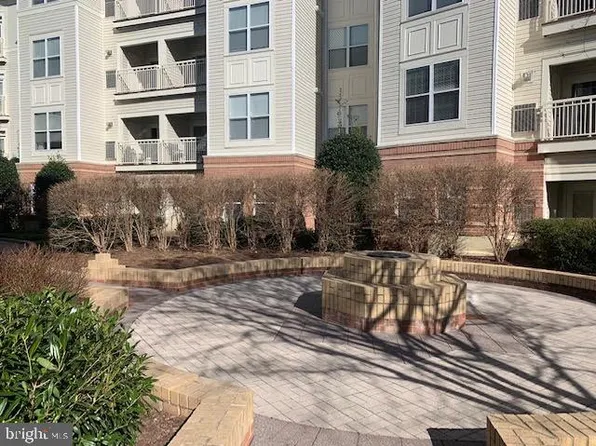 9480 Virginia Center Blvd Unit 320, Vienna, VA 22181
