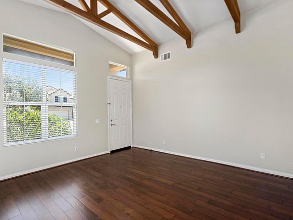 5th image of 15064 Cross Stone Dr