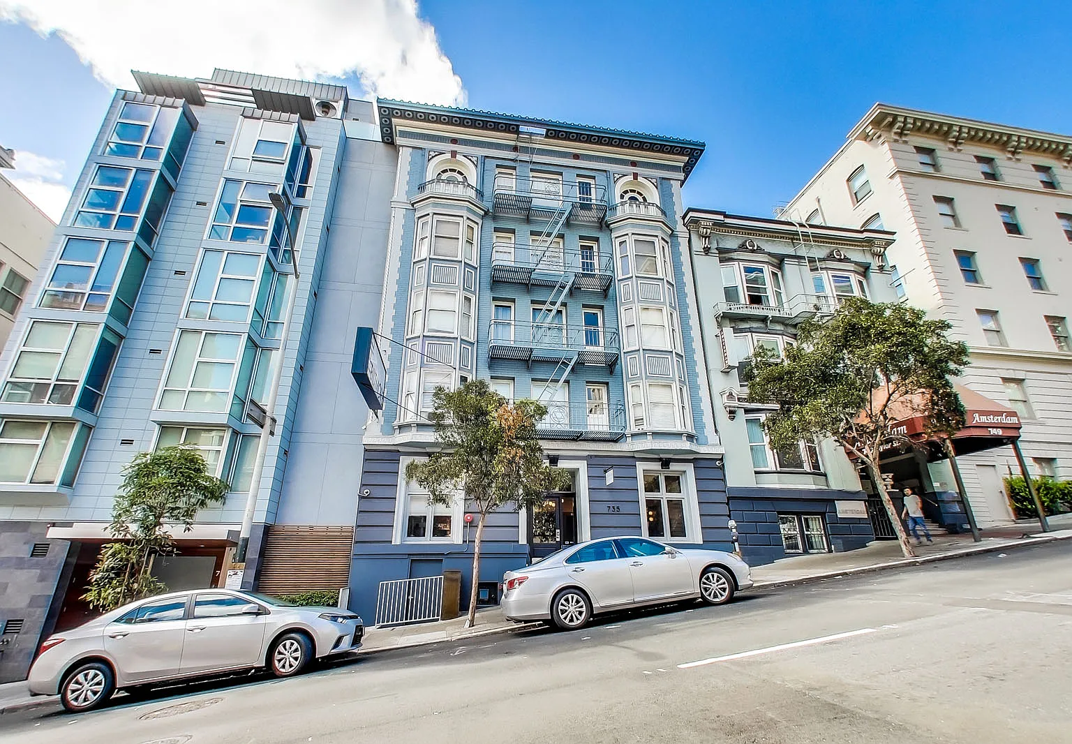 735 Taylor — Photo 4