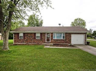 107 S White Oak Cir, Marengo, IN 47140