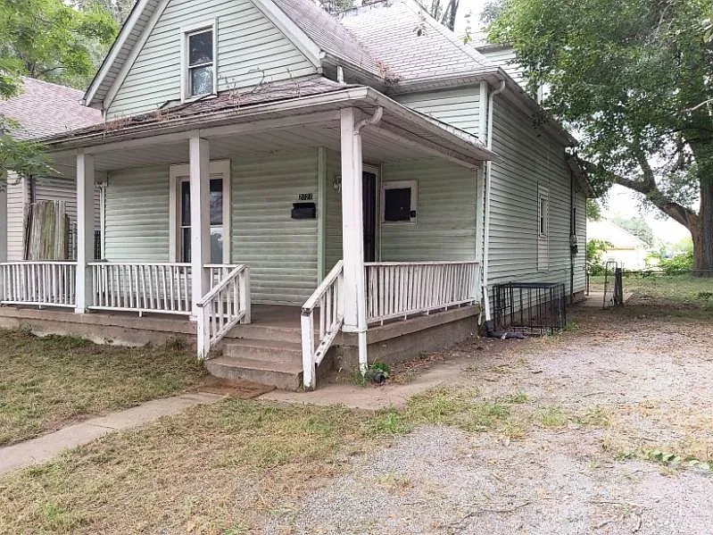 Edwardsville Rd — Photo 2