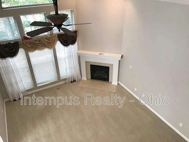 6346 Grassmere Dr — Photo 52