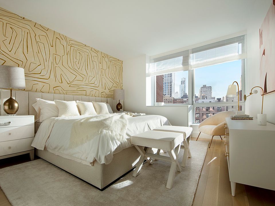 1st image of 212 W 72nd St #Igunzo