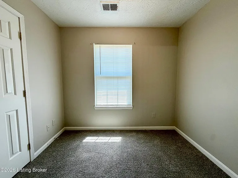 446 Joy Ave #2 — Photo 6