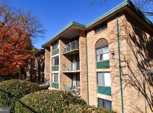 501 N Armistead St APT T1, Alexandria, VA 22312