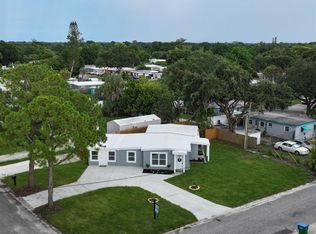 8392 95th Ter, Seminole, FL 33777