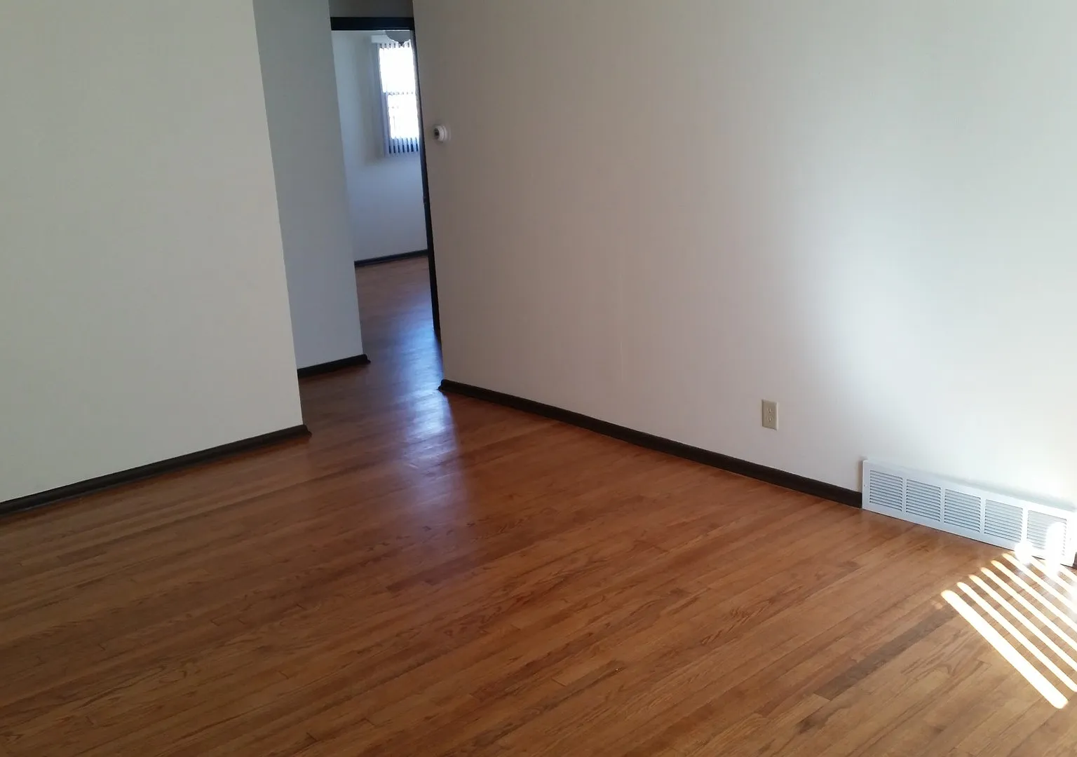 Westwood Apartments — Photo 3