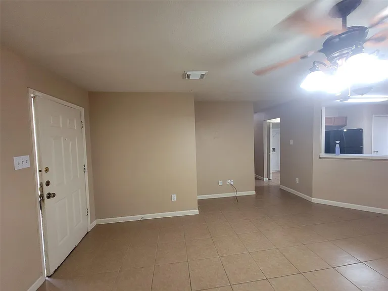 6327 Hayman Dr — Photo 5