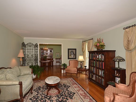 Formal living room 