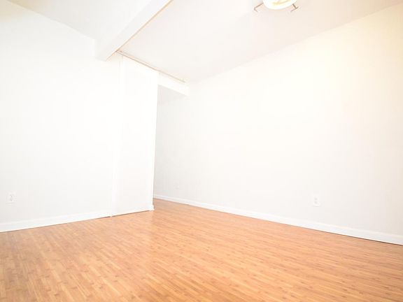 3rd image of 1615 20th St #0