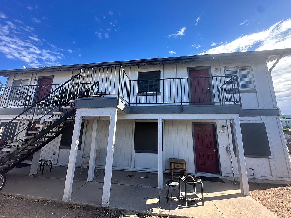 1st image of 2328 W Ella St APT 202
