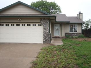 318 W Hazel St, Wichita, KS 67217