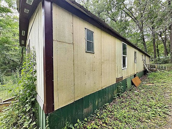 3rd image of 28383 S 568th Rd