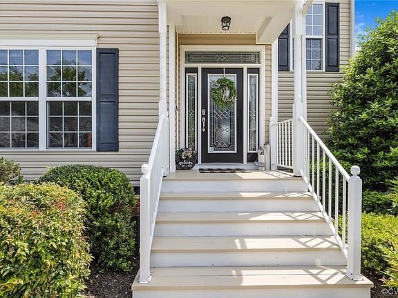 2nd image of 6901 Bolelyn Dr