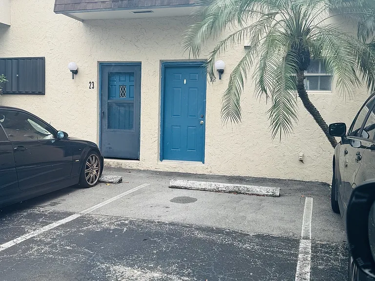 Private Parking Spot