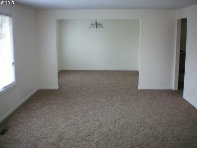 2nd image of 371 NE Village Squire Ave Unit 24