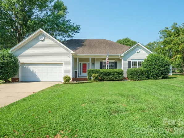 12524 Willow Grove Way, Huntersville, NC 28078