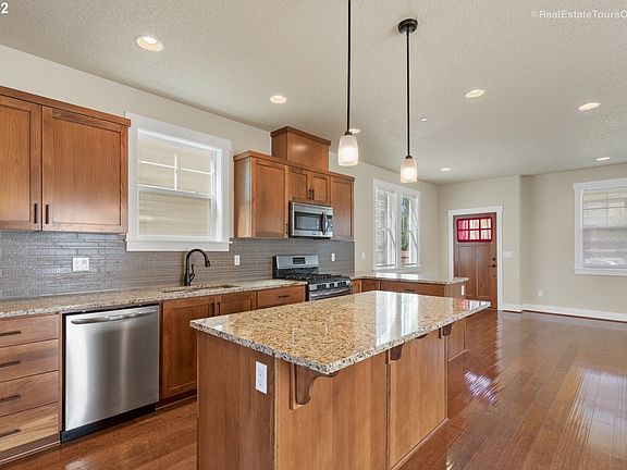 2nd image of 29118 SW San Miguel Ln