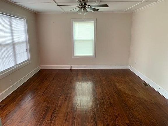 3rd image of 382 Missouri St