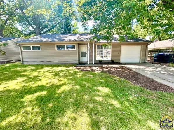 2605 SW Seabrook Ave, Topeka, KS 66614