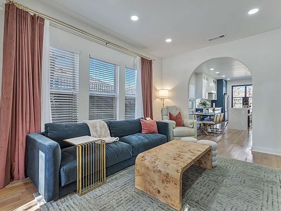 3rd image of 302 S Saint Mary Ave