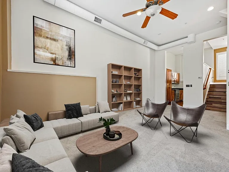 331 Keller St #4 — Photo 8