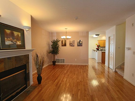 2nd image of 15711 NE 92nd Way #1903